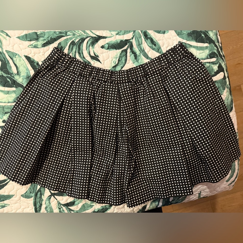 Kate Spade Shorts - Picture 3 of 5